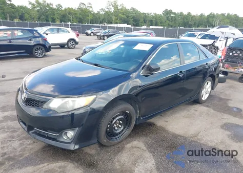 2014 Toyota Camry Se z USA, uszkodzony, nr VIN 4T1BF1FK6EU790454